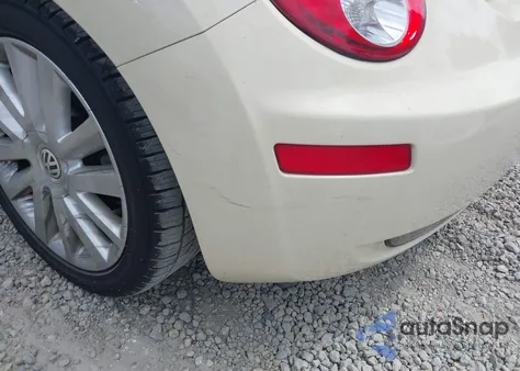 2008 Volkswagen New Beetle S/Se z USA, uszkodzony, nr VIN 3VWRG31C18M506150